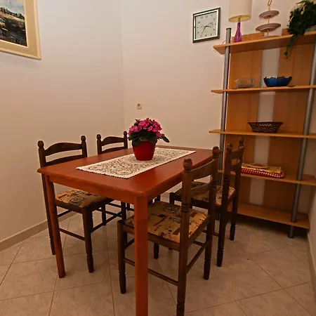 Apartment Hasima 116 *