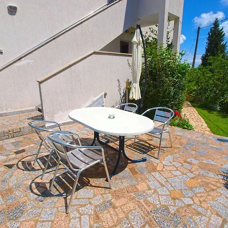 Apartment Hasima 116 *